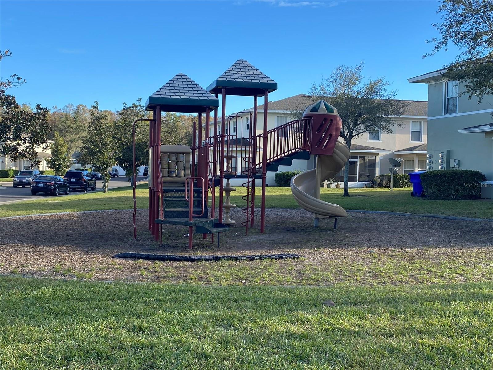 CYPRESS LAKES TWNHMS PH 2 UNIT 2 - Residential Lease