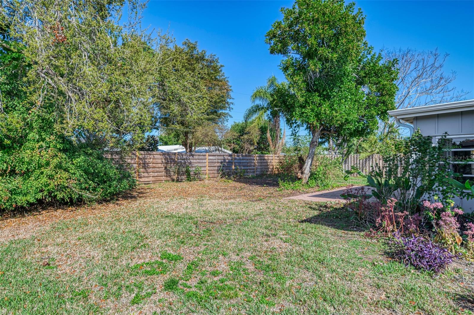 GULF GATE - Residential