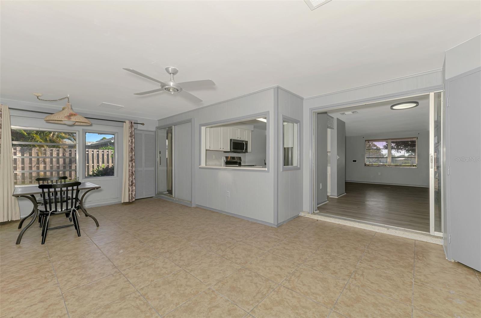 GULF GATE - Residential