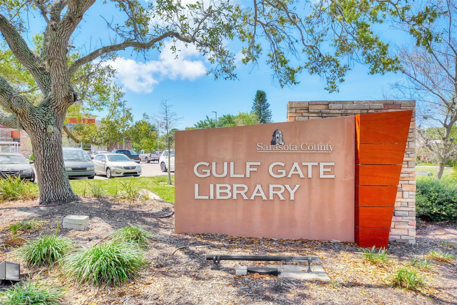 GULF GATE - Residential
