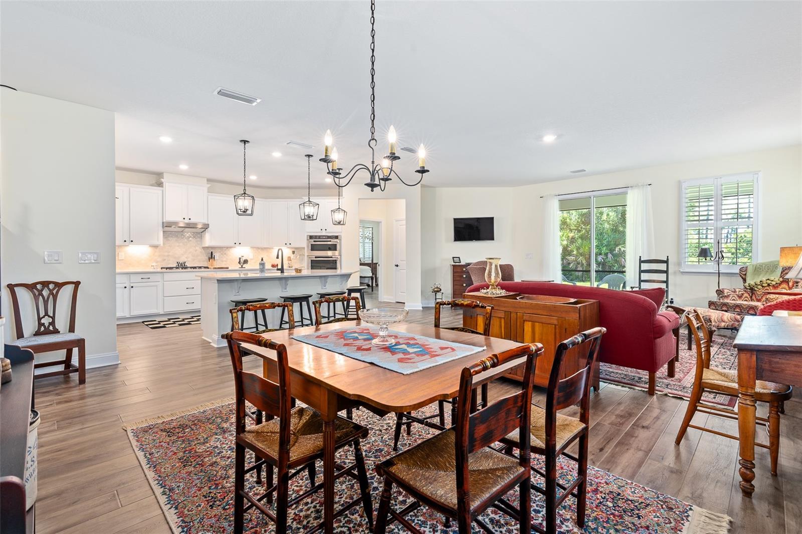 BEACH PARK VILLAGE - Residential