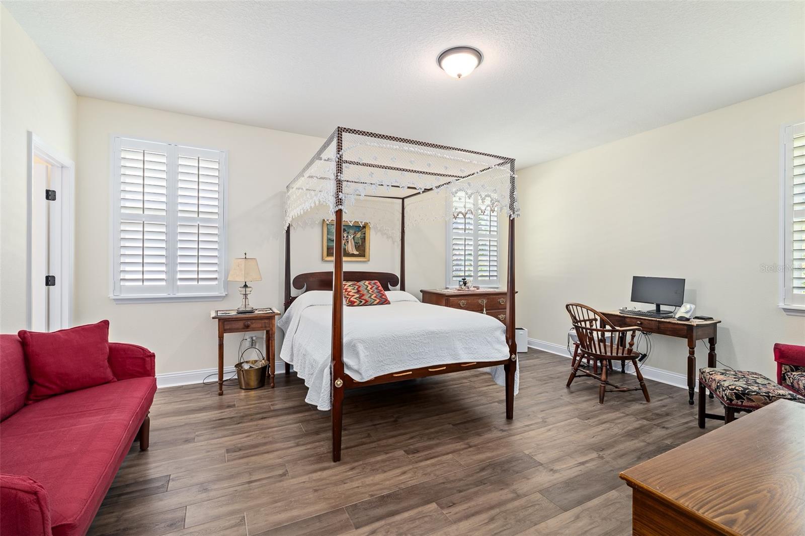 BEACH PARK VILLAGE - Residential