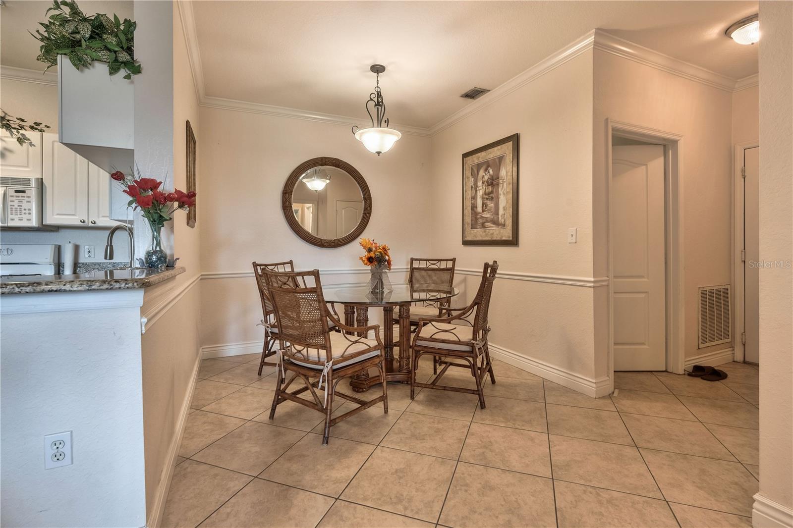GRAND VENEZIA AT BAYWATCH CONDO - Residential Lease