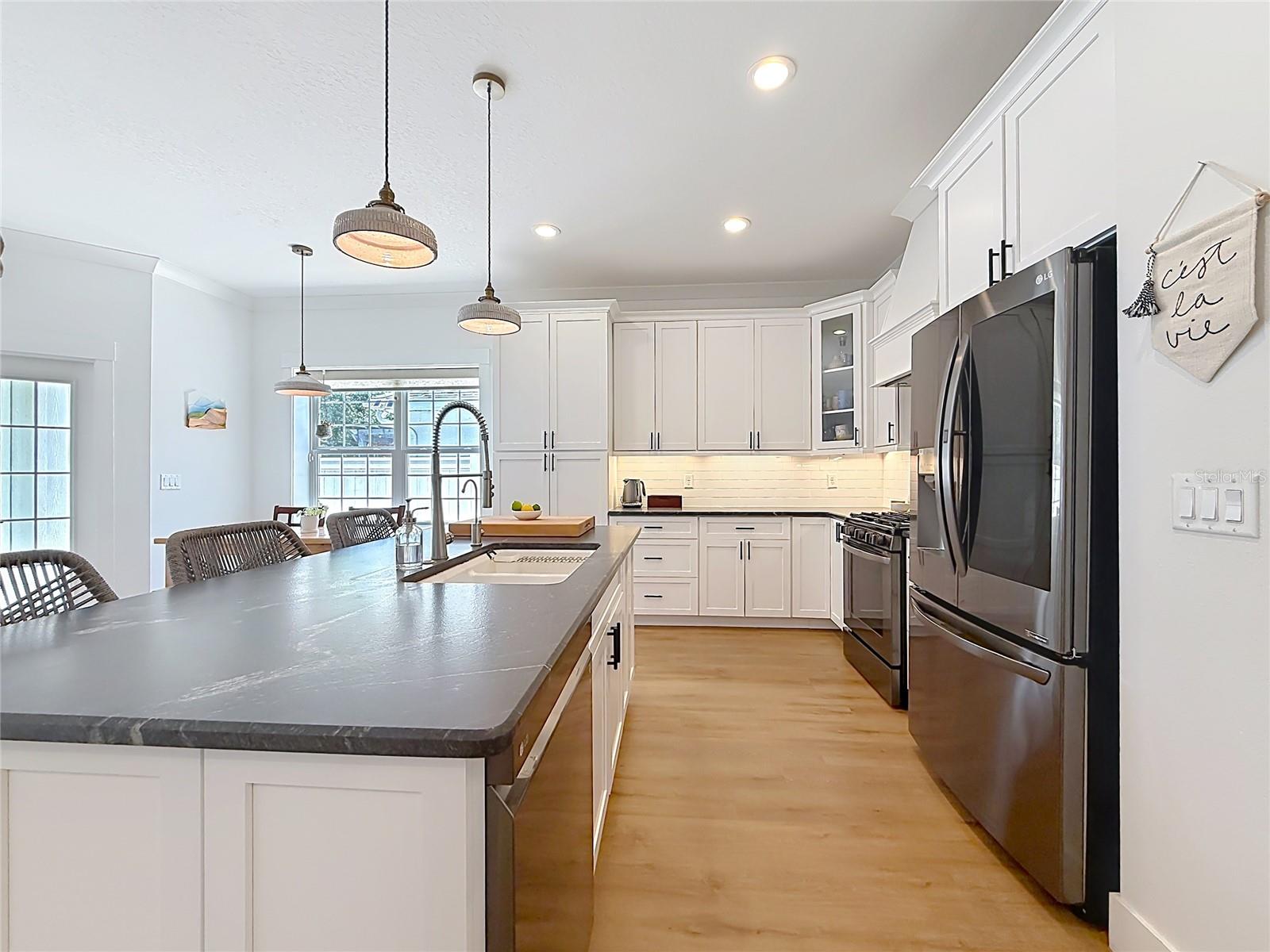 MOUNT DORA DONNELLY VILLAGE - Residential