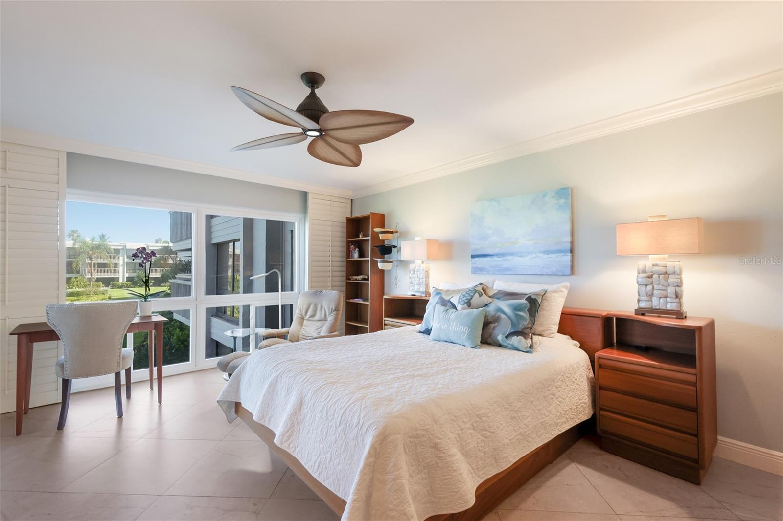 THE SHORE - Residential