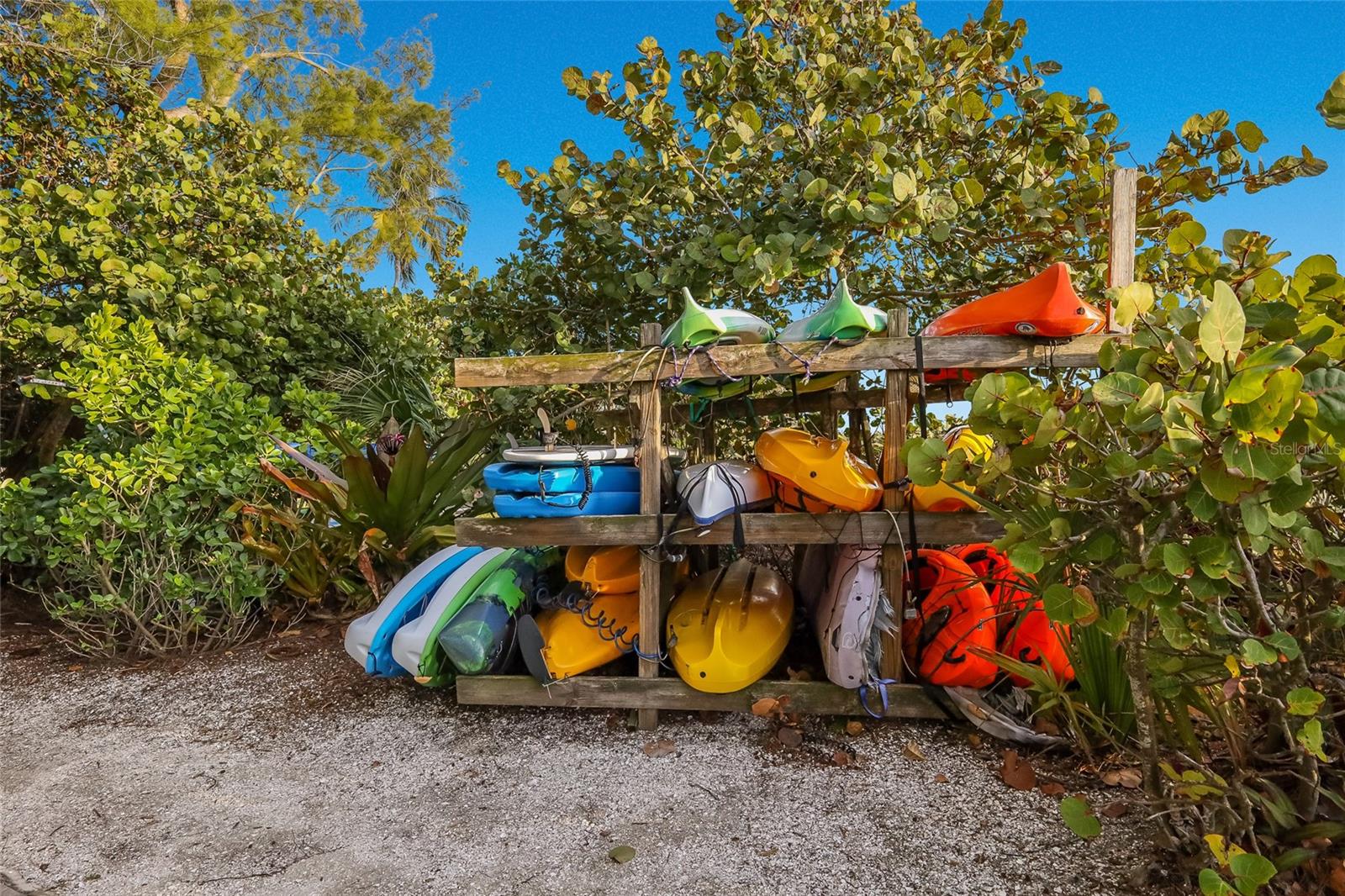 THE SHORE - Residential