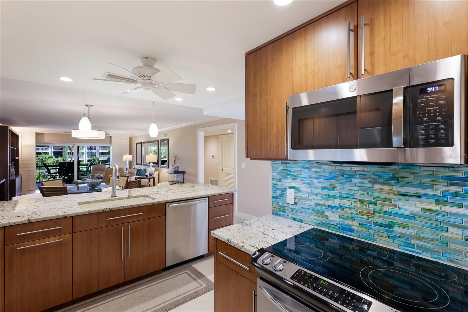 THE SHORE - Residential