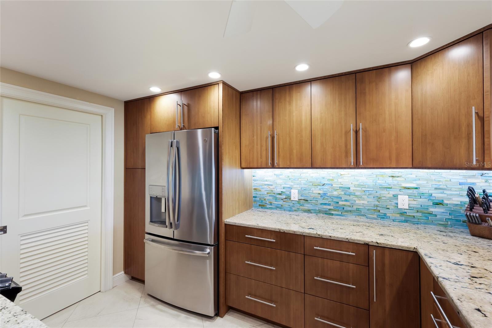 THE SHORE - Residential