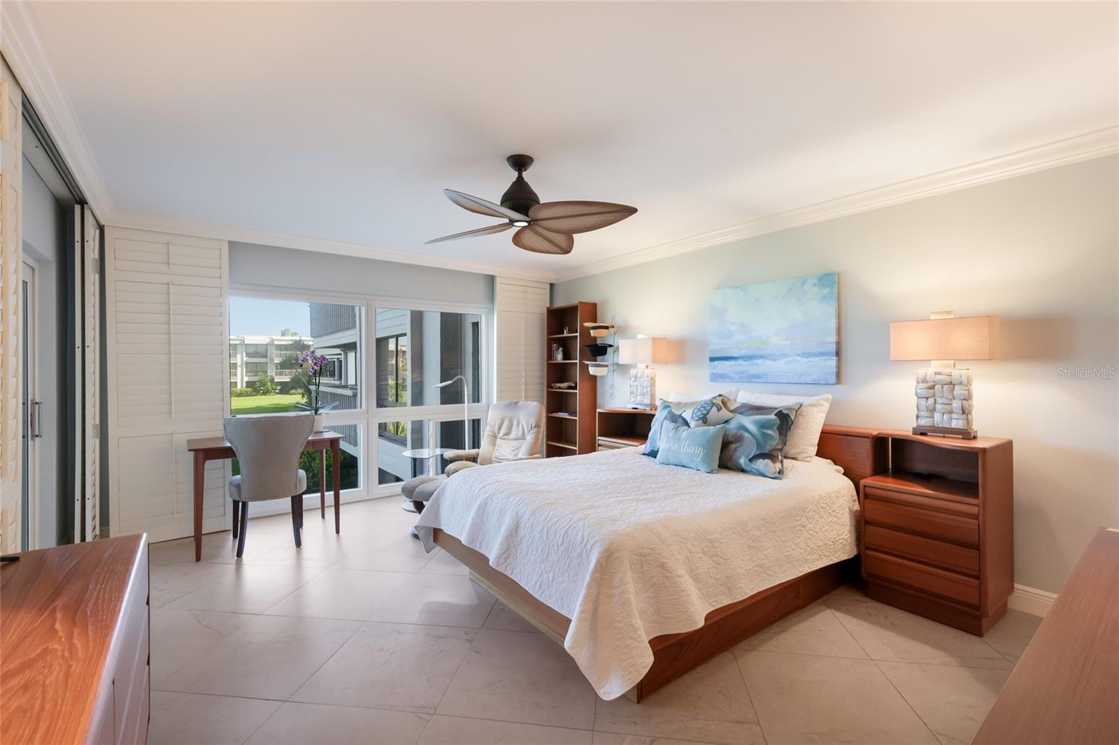 THE SHORE - Residential