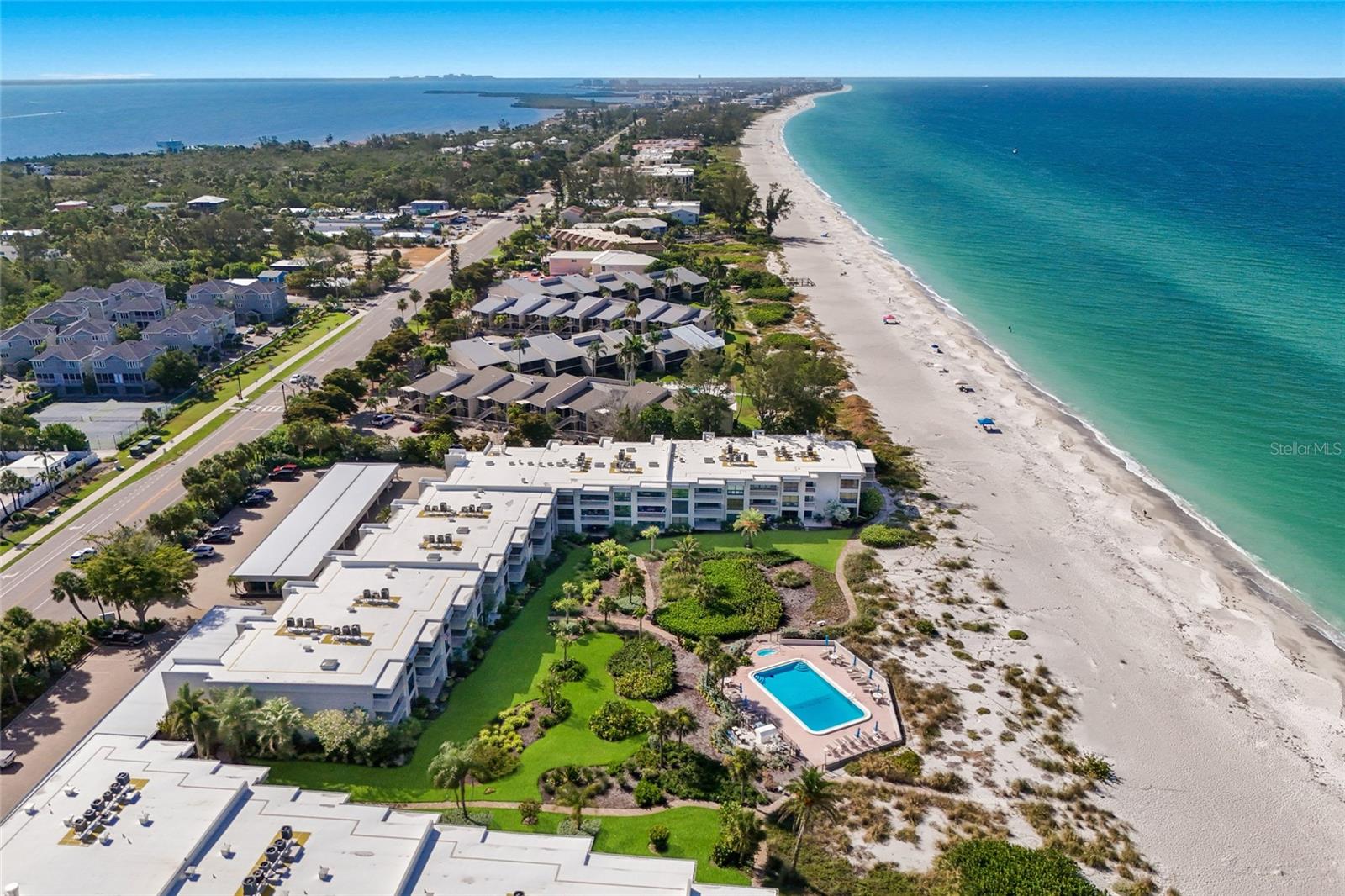 THE SHORE - Residential