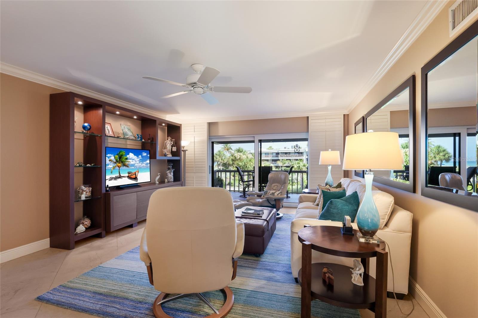 THE SHORE - Residential