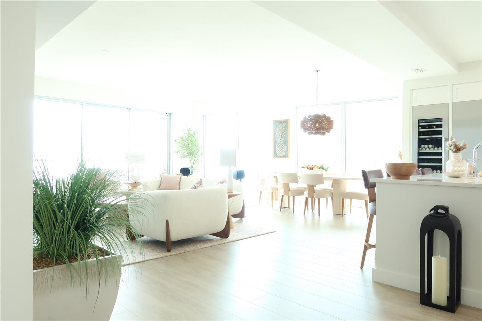 ALTURA BAYSHORE - Residential