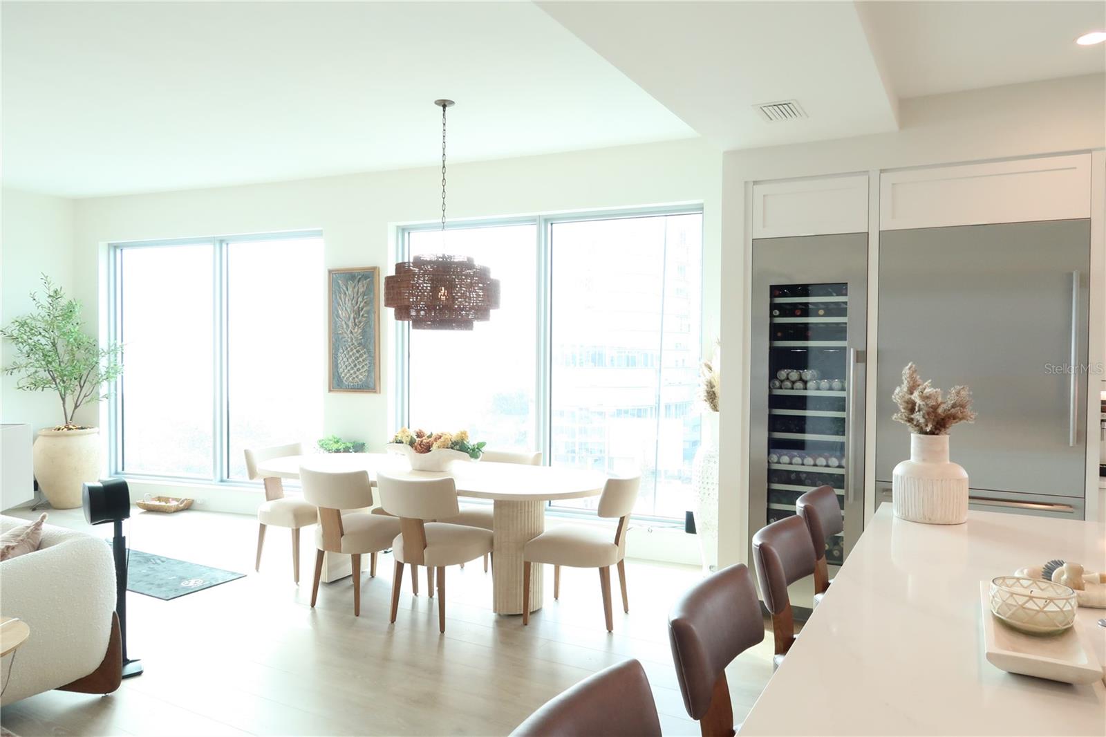ALTURA BAYSHORE - Residential
