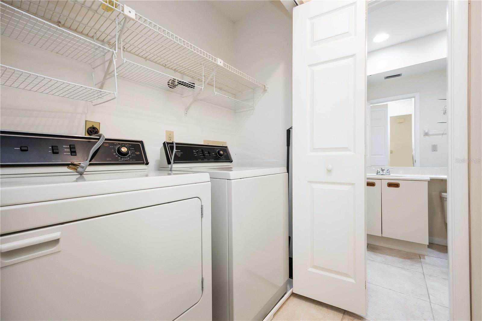 SOMERSET - Residential Lease