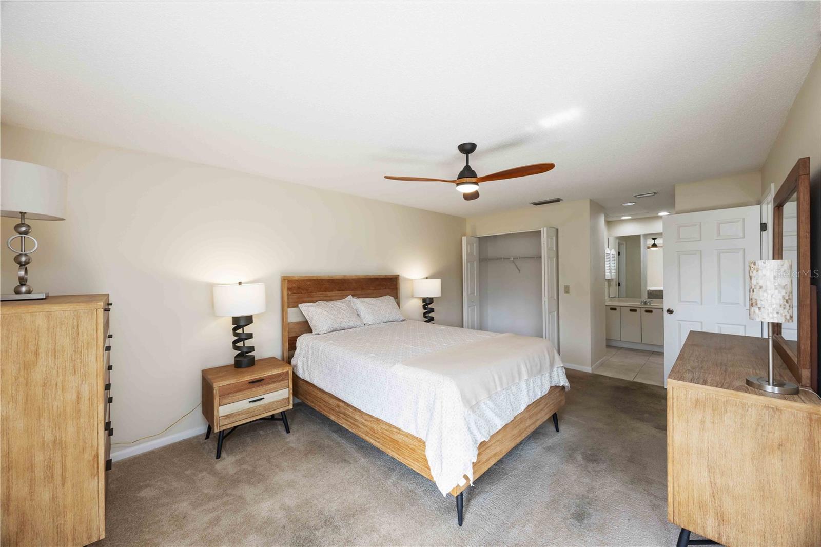 SOMERSET - Residential Lease