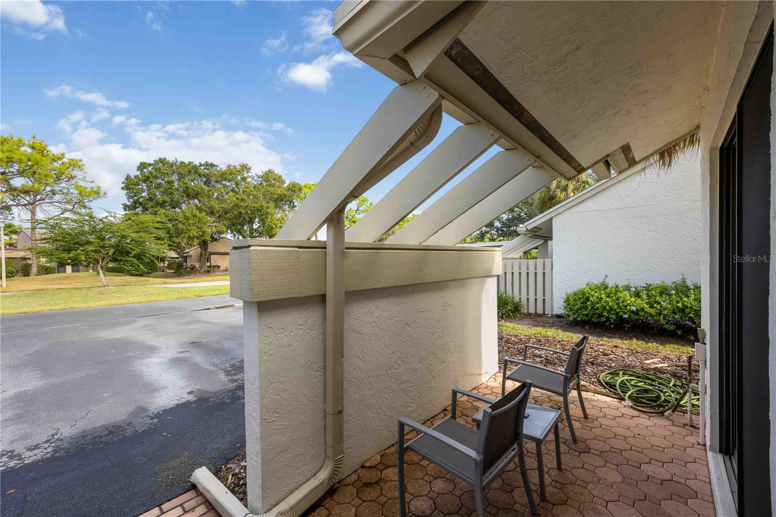 SOMERSET - Residential Lease
