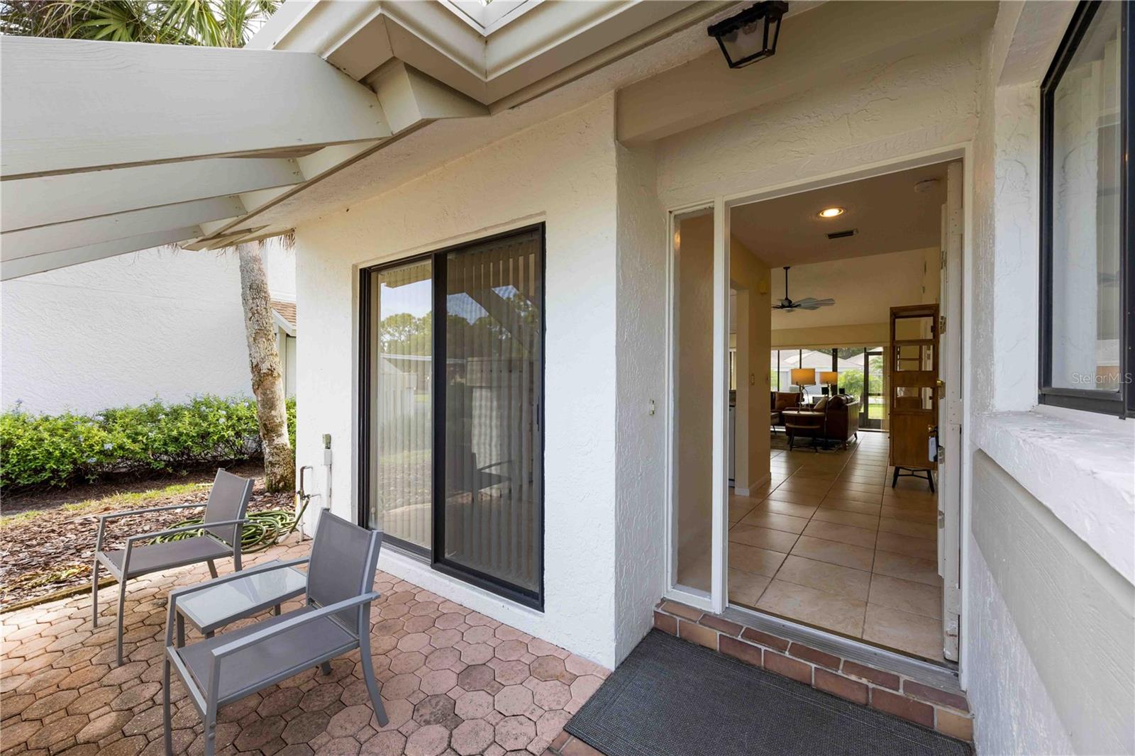 SOMERSET - Residential Lease