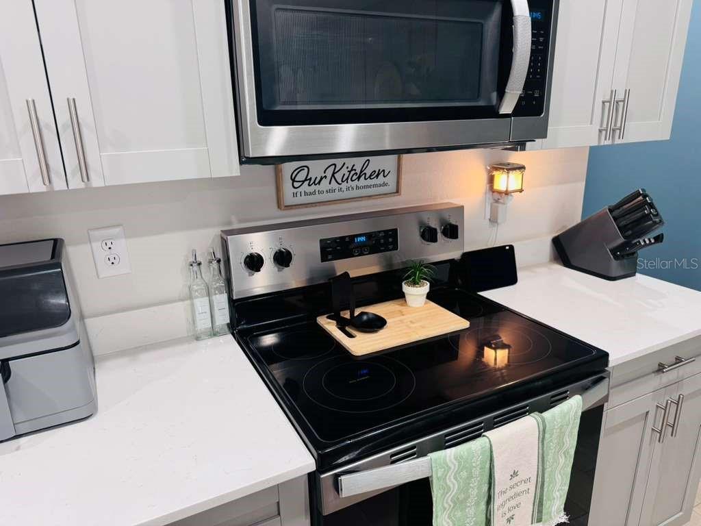 CONGDON TWNHMS PH 1 & 2 - Residential Lease