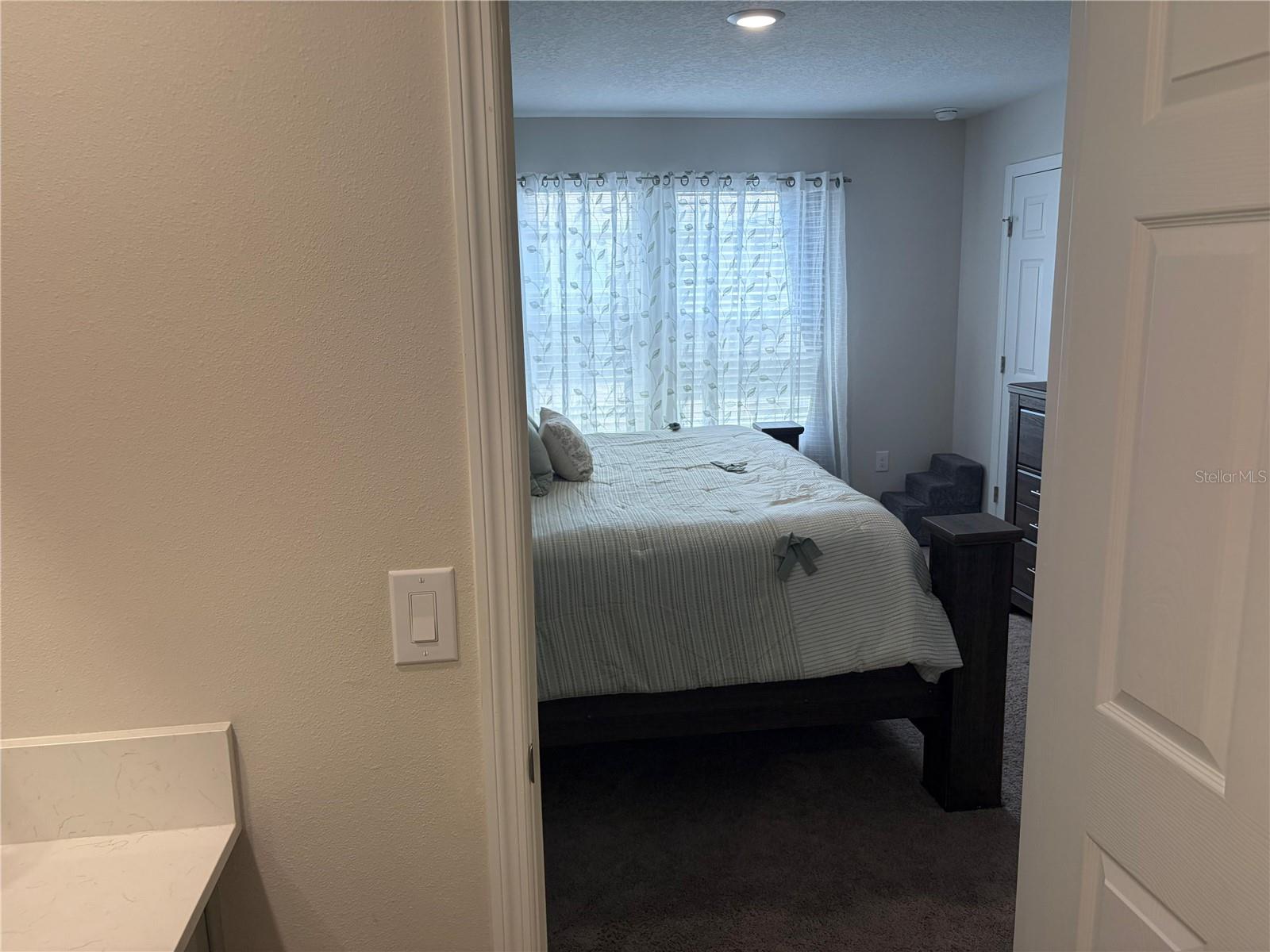 CONGDON TWNHMS PH 1 & 2 - Residential Lease