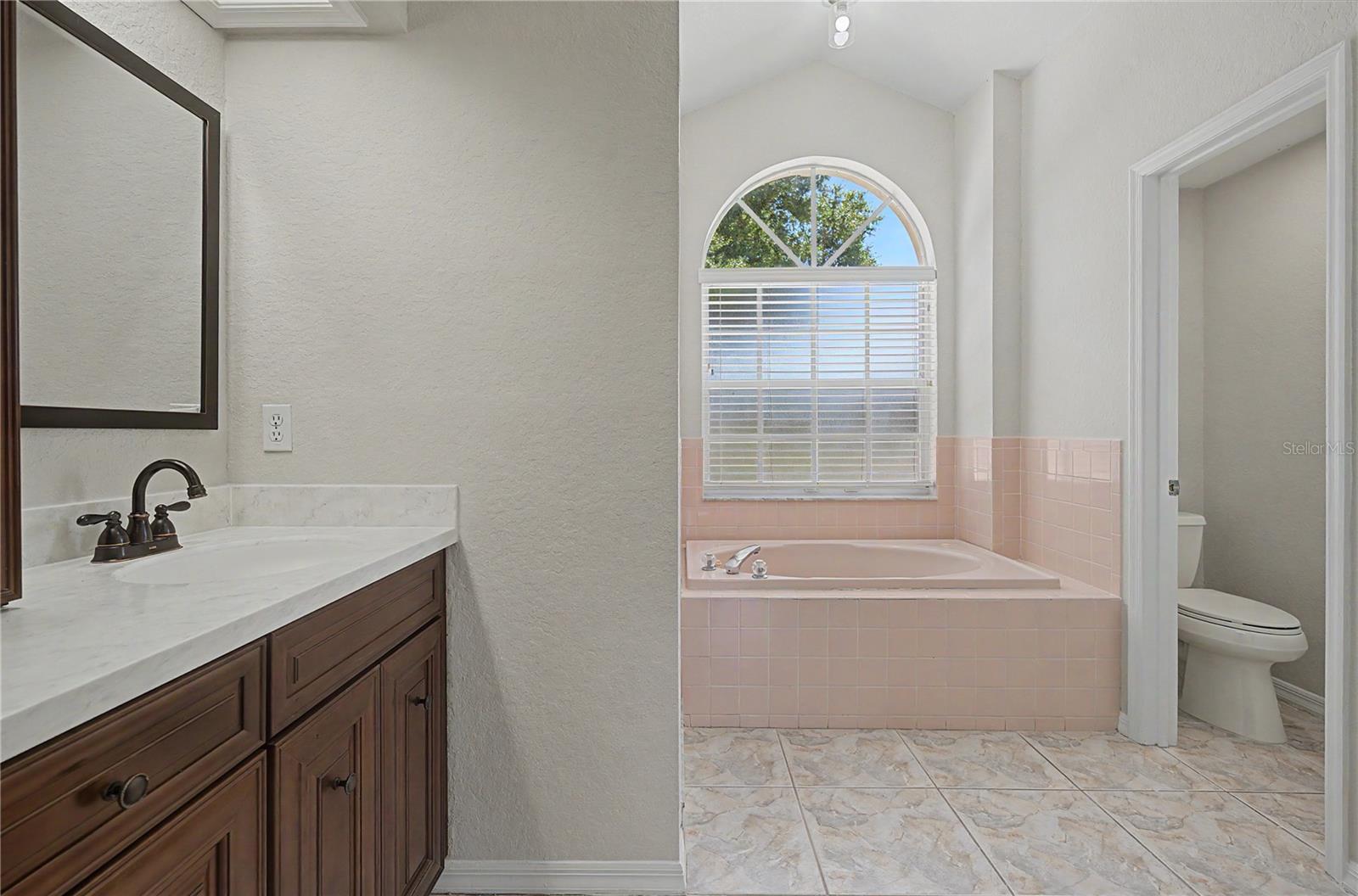 SILVER OAKS - Residential