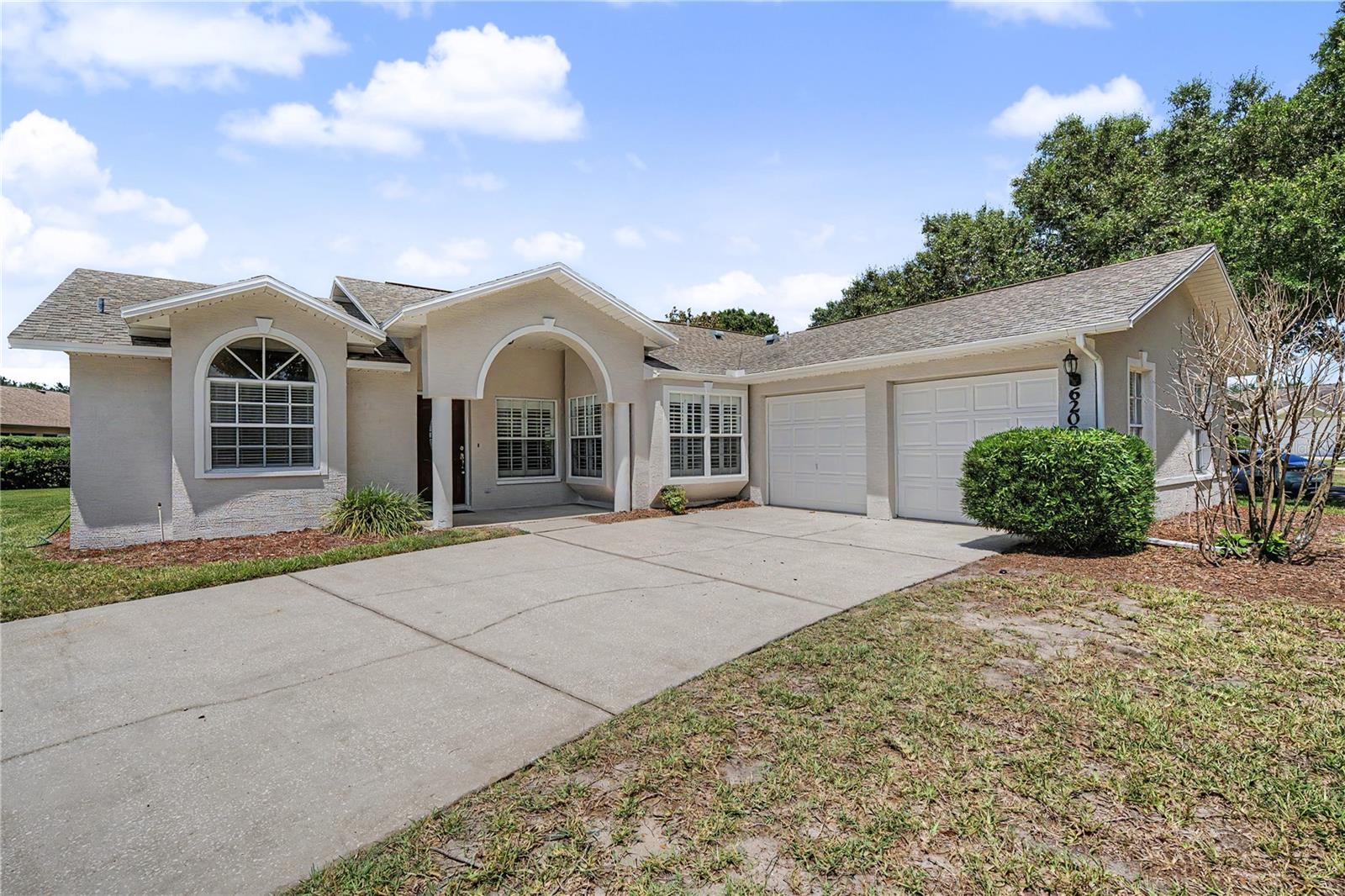 SILVER OAKS - Residential