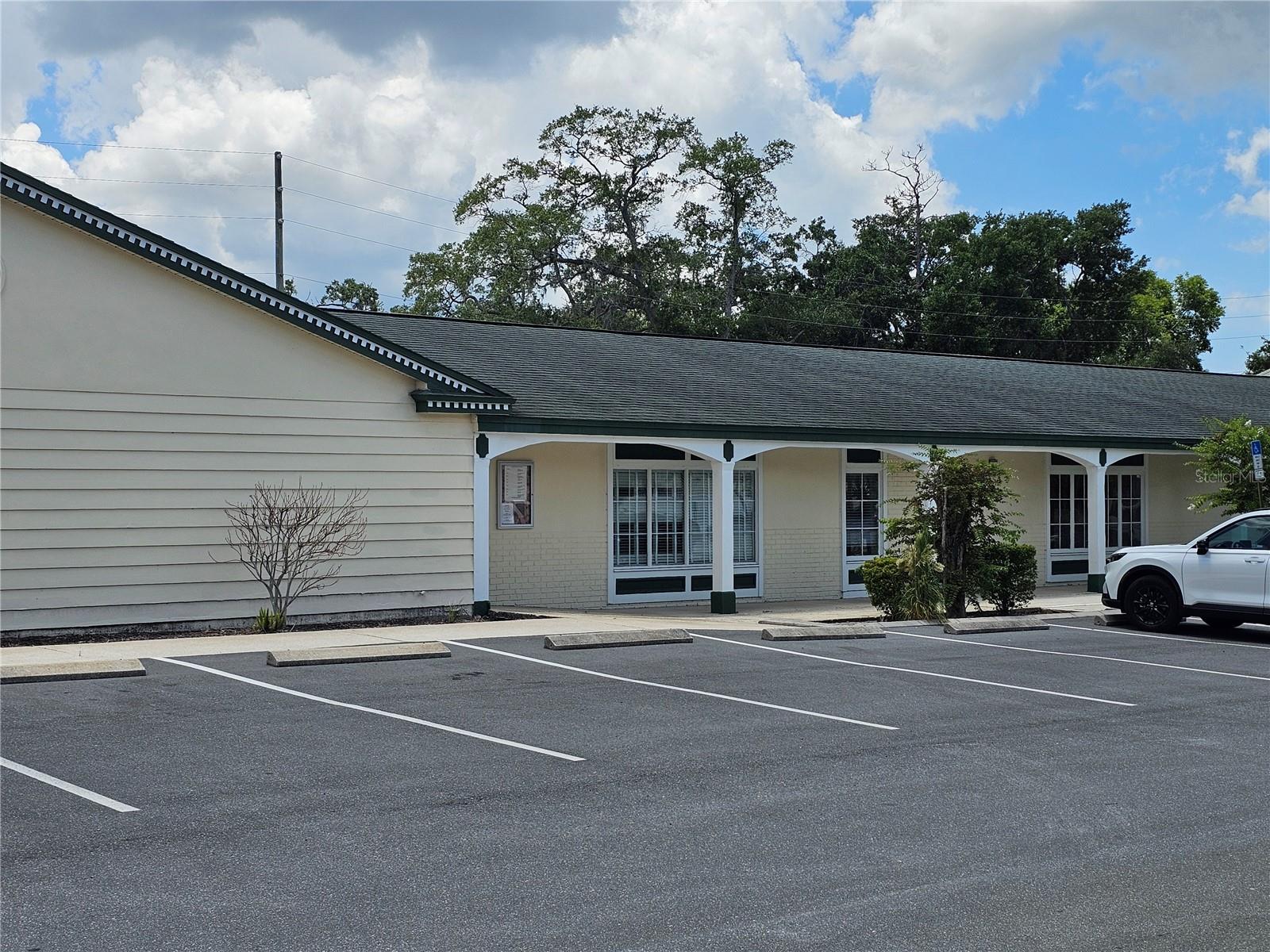 COUNTRYSIDE PROFESSIONAL CENTER CONDO - Commercial Sale