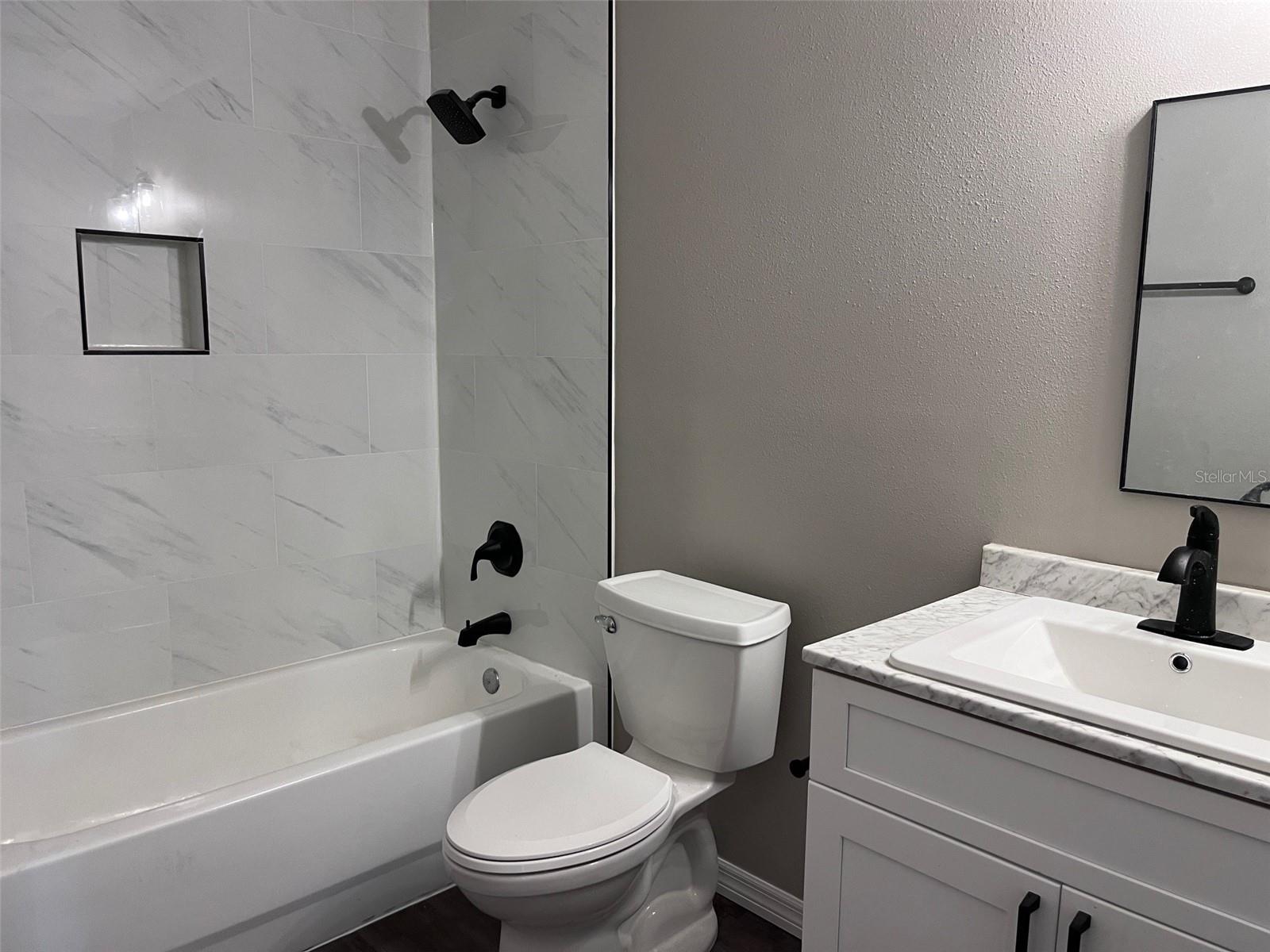 WASHINGTON PARK SEC 01 - Residential Lease