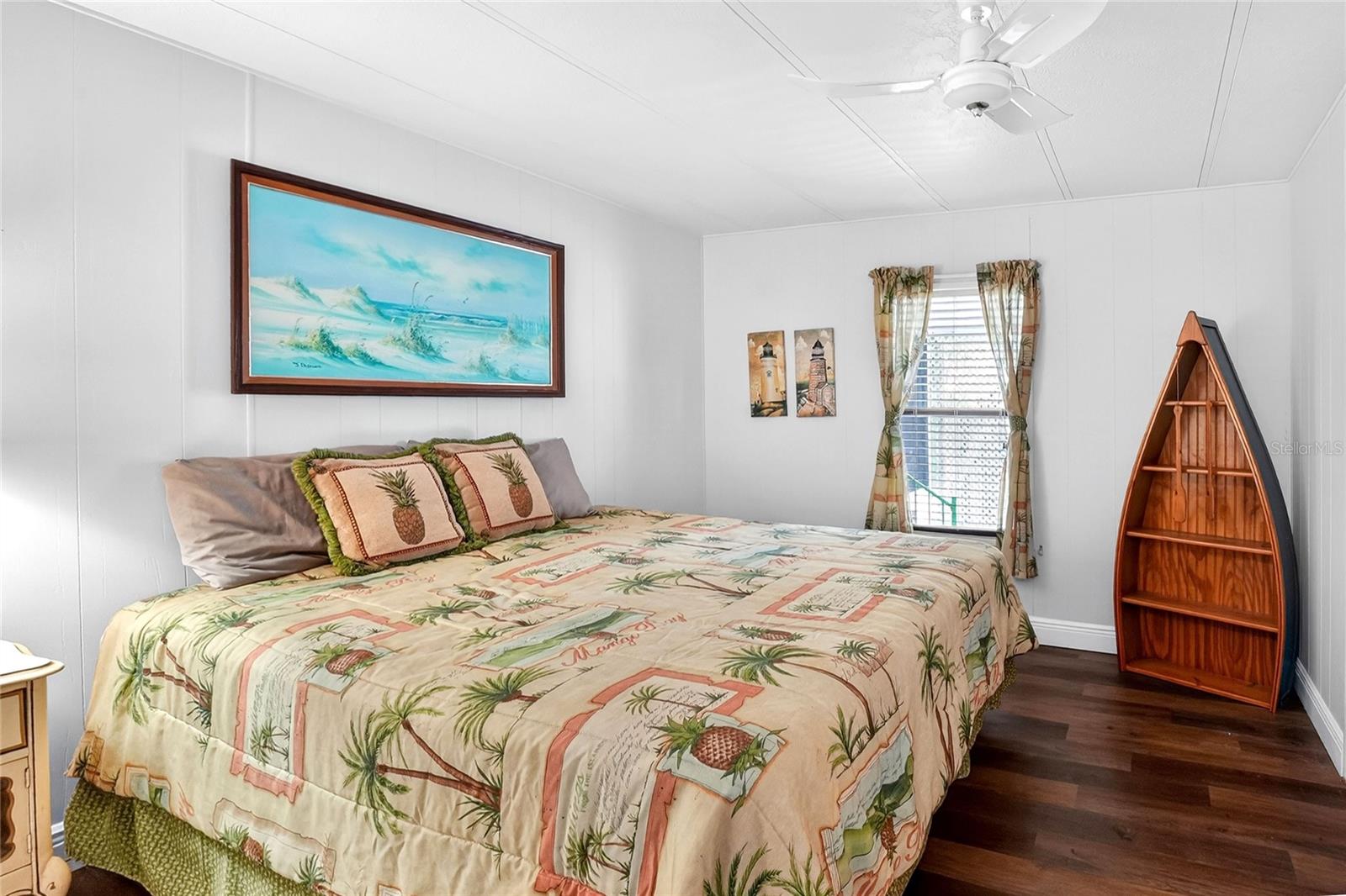 FLORAL LAKES - Residential