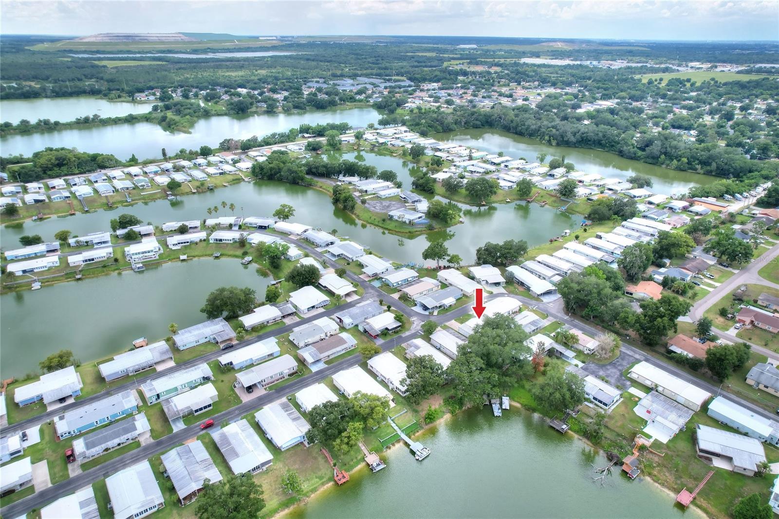 FLORAL LAKES - Residential