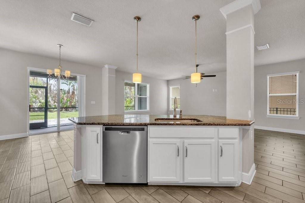 FISHHAWK RANCH - Residential