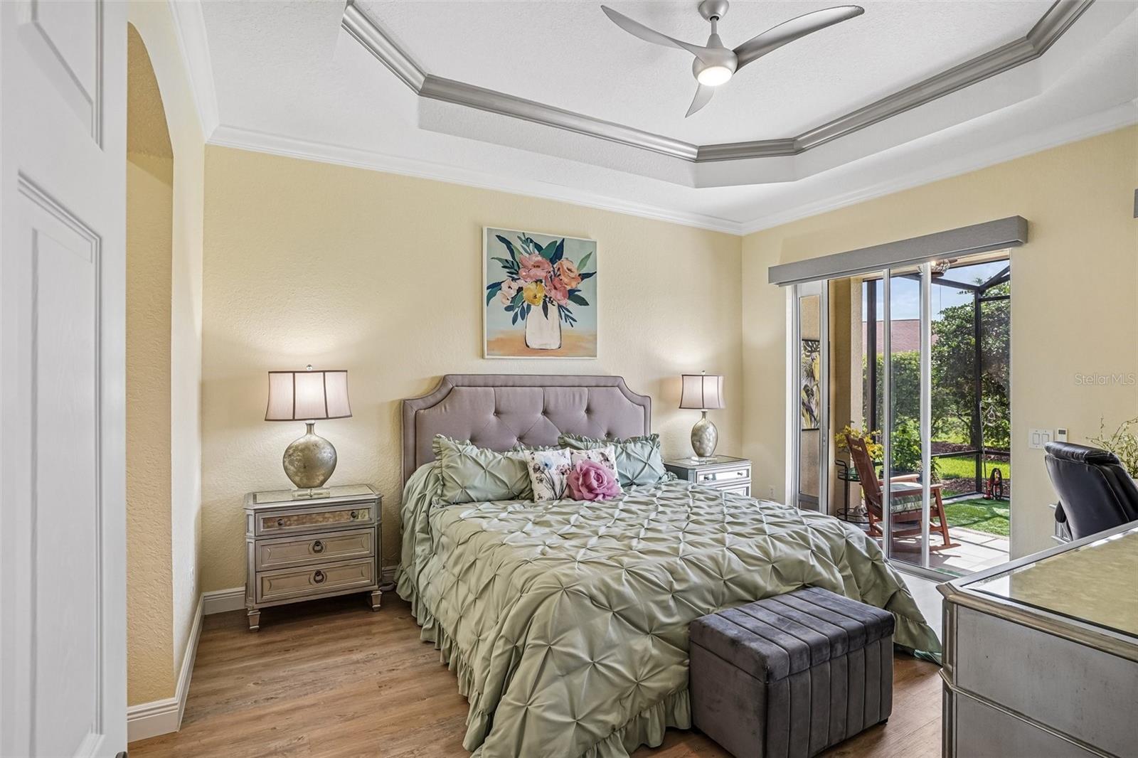 LAKESIDE LANDINGS - Residential