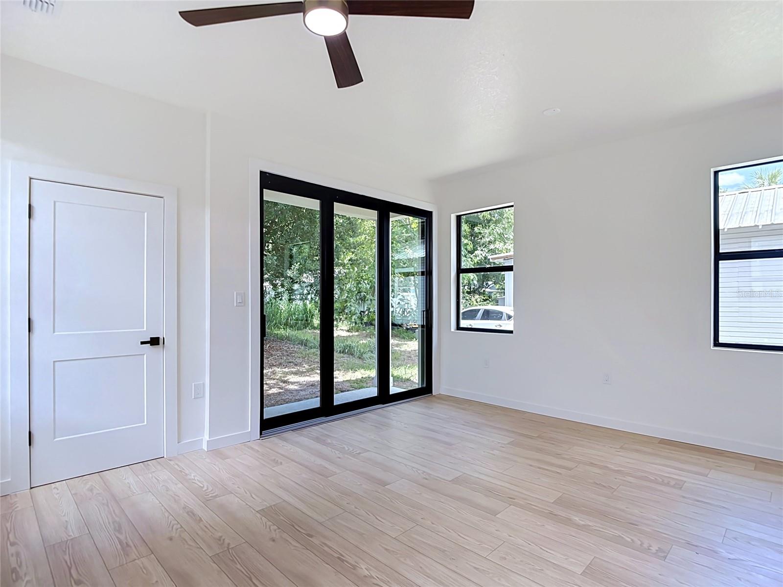MAYS ADD - Residential