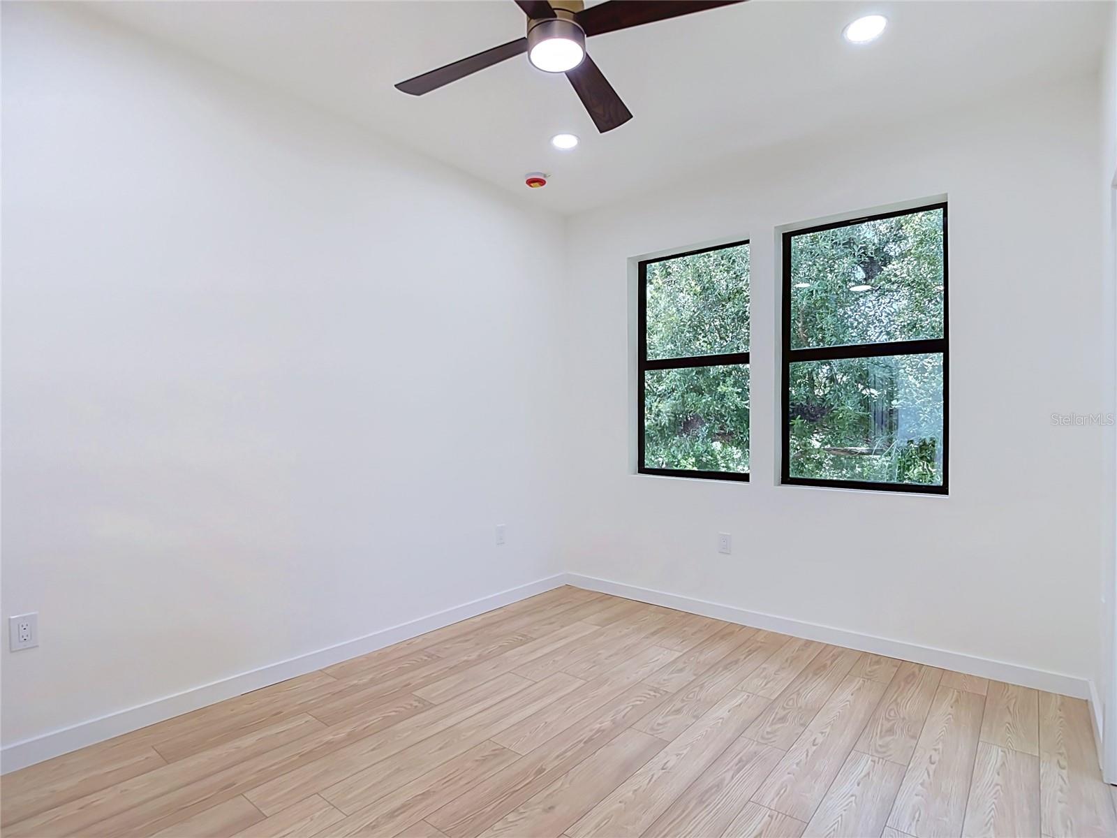 MAYS ADD - Residential