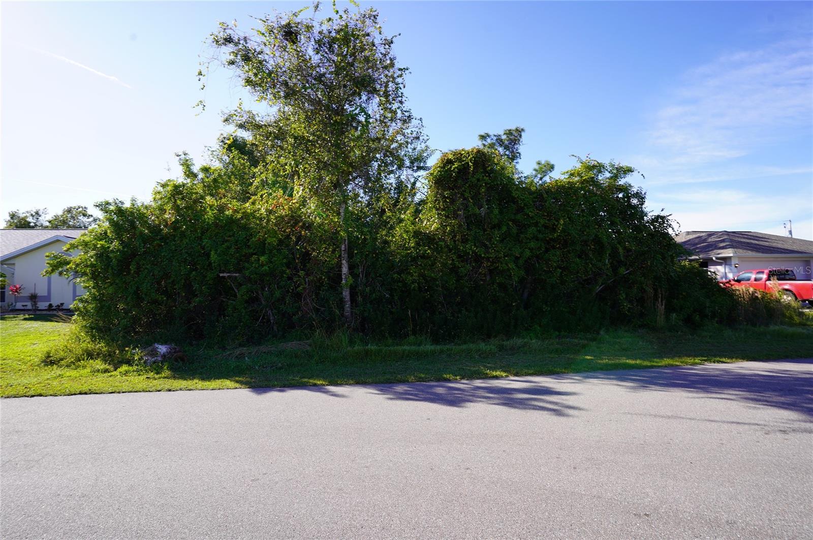 PORT CHARLOTTE SEC 015 - Land