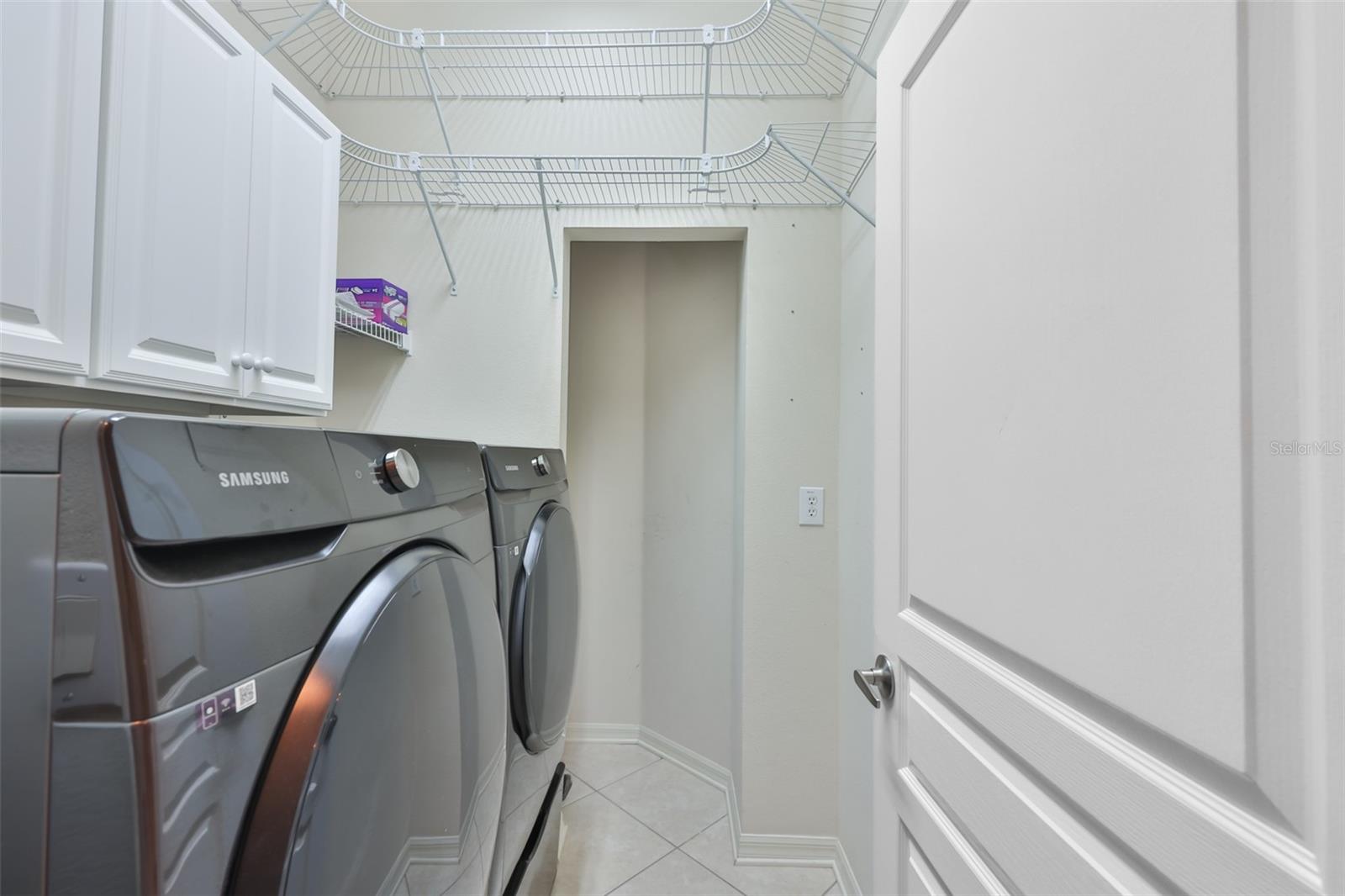 MIRABAY PH 3A-1 - Residential