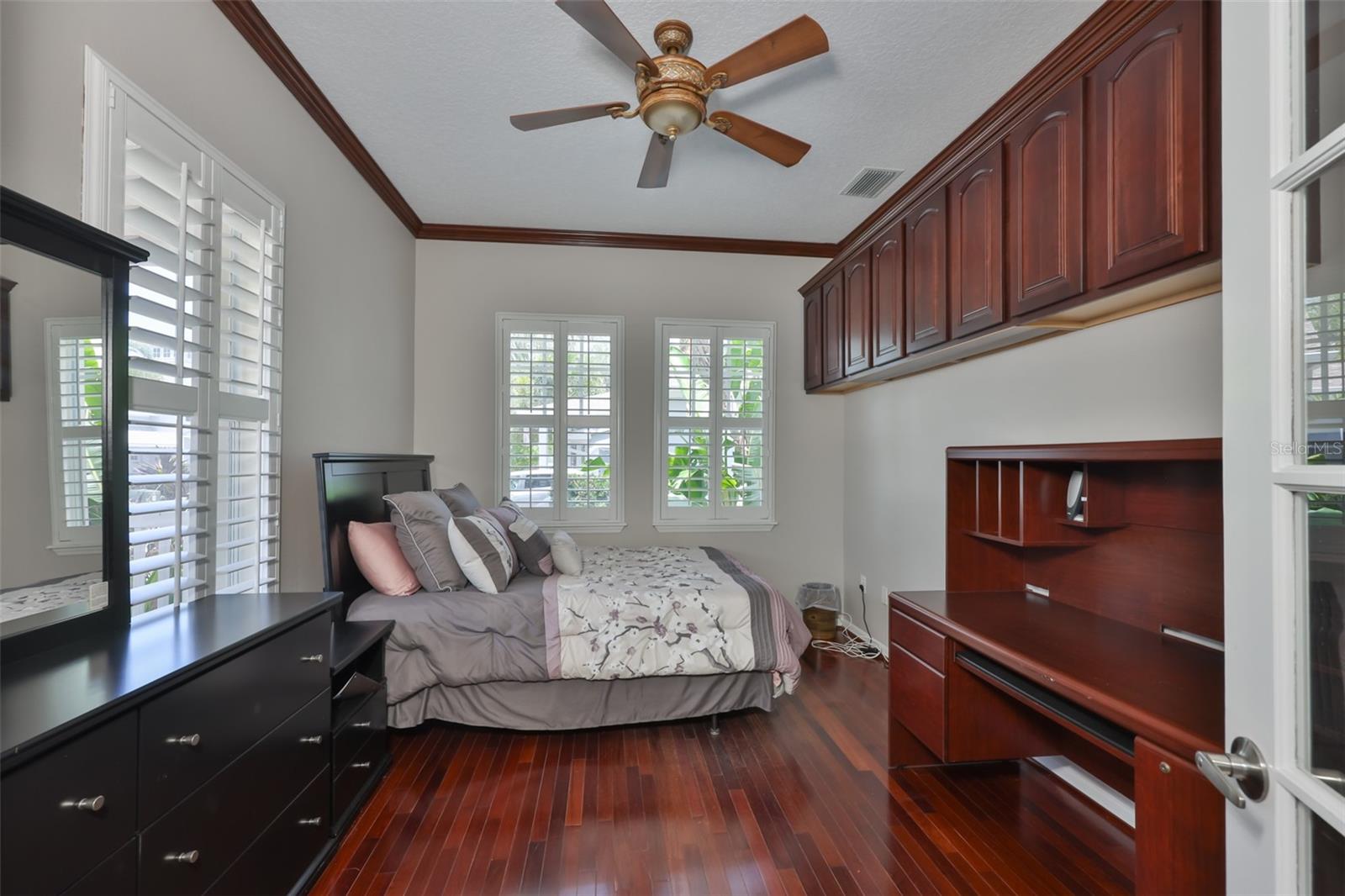 MIRABAY PH 3A-1 - Residential