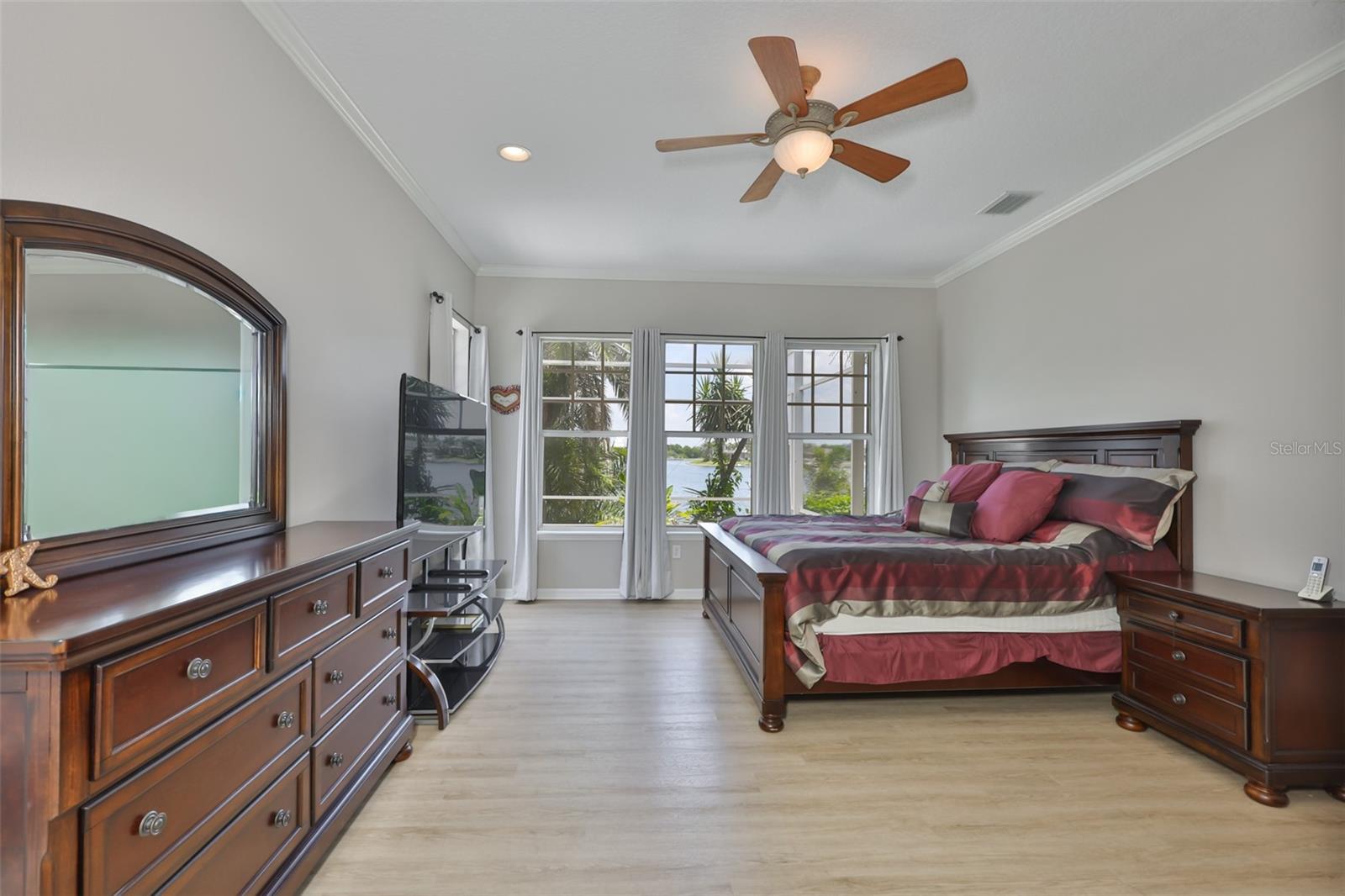MIRABAY PH 3A-1 - Residential