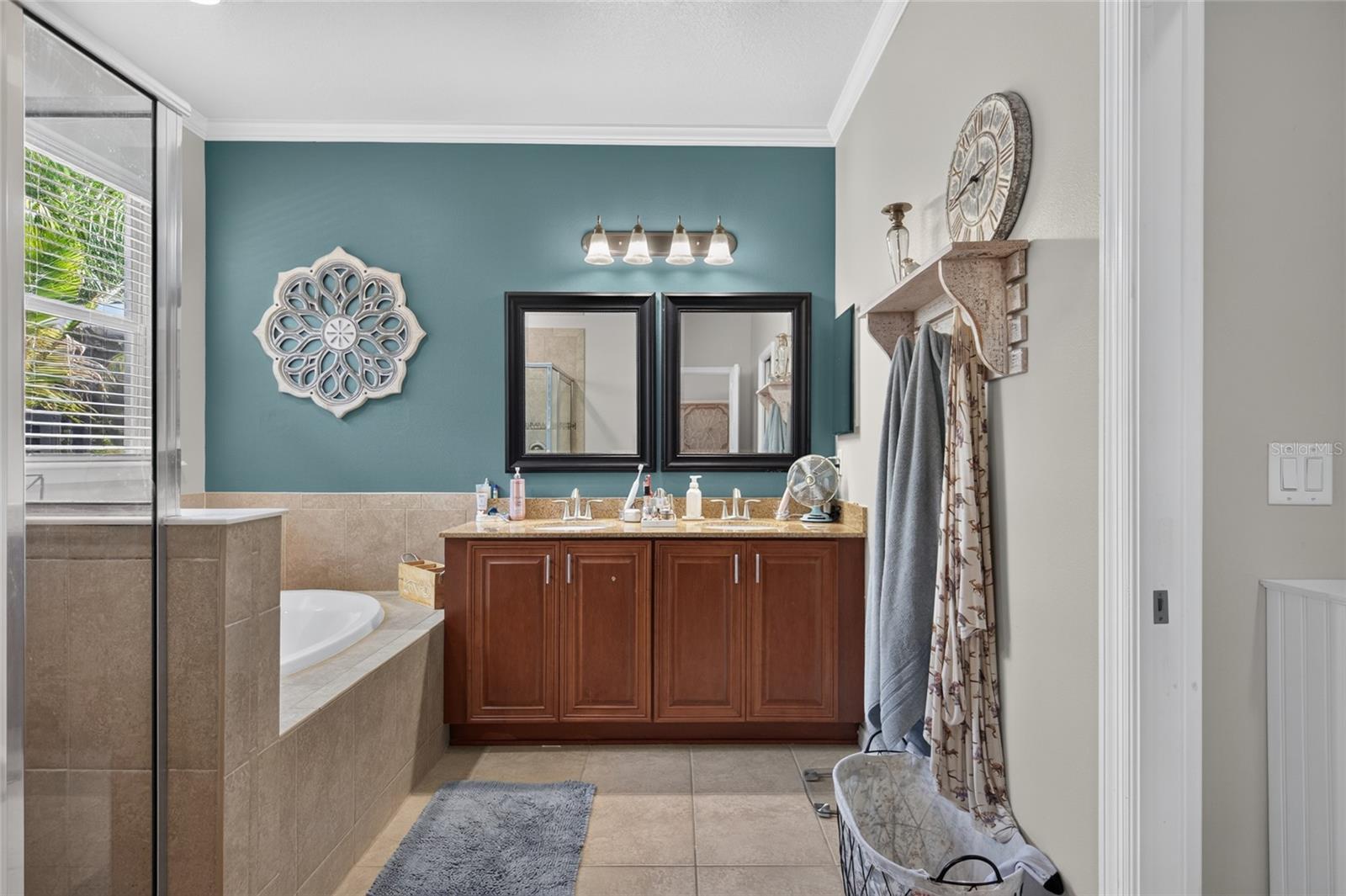 FISHHAWK RANCH PH 2 TR 1 - Residential