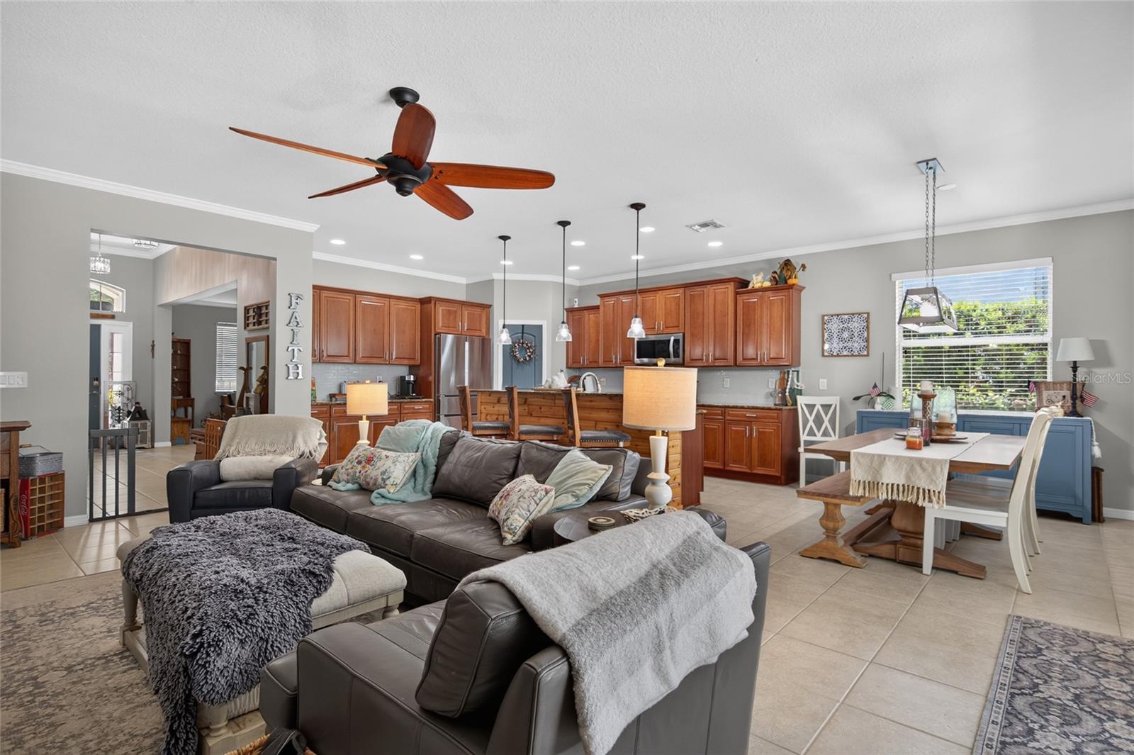 FISHHAWK RANCH PH 2 TR 1 - Residential
