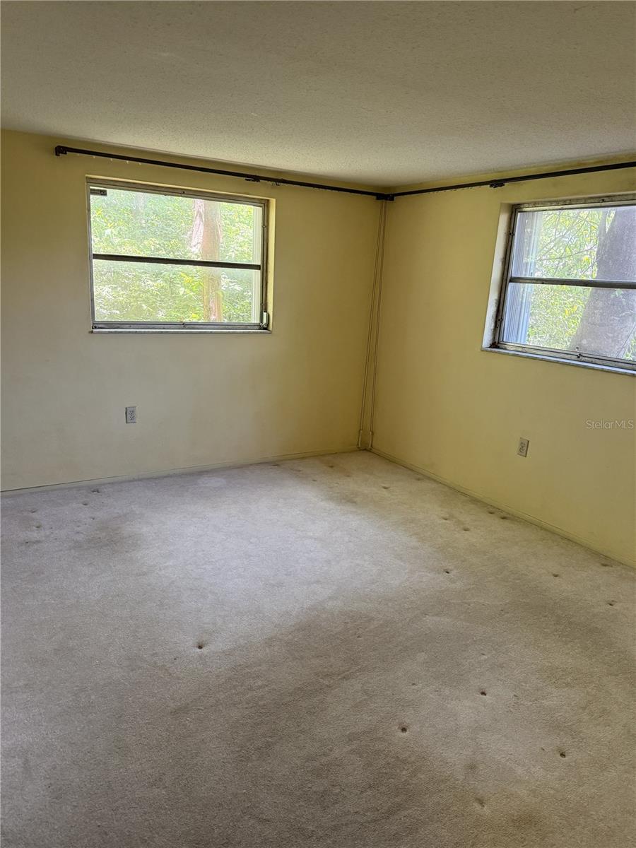 REGENCY PARK - Residential