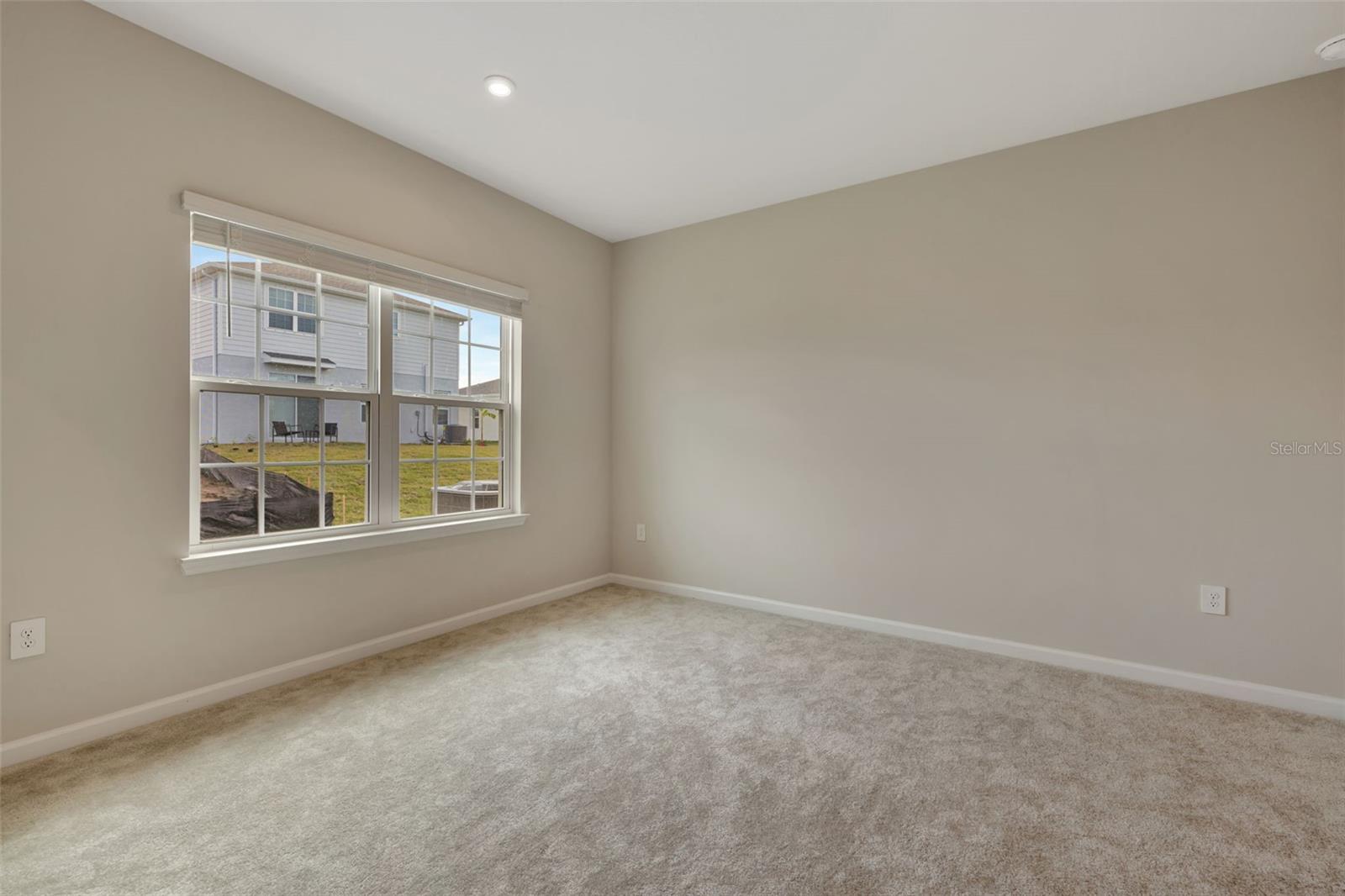 AVALON WOODS - Residential Lease