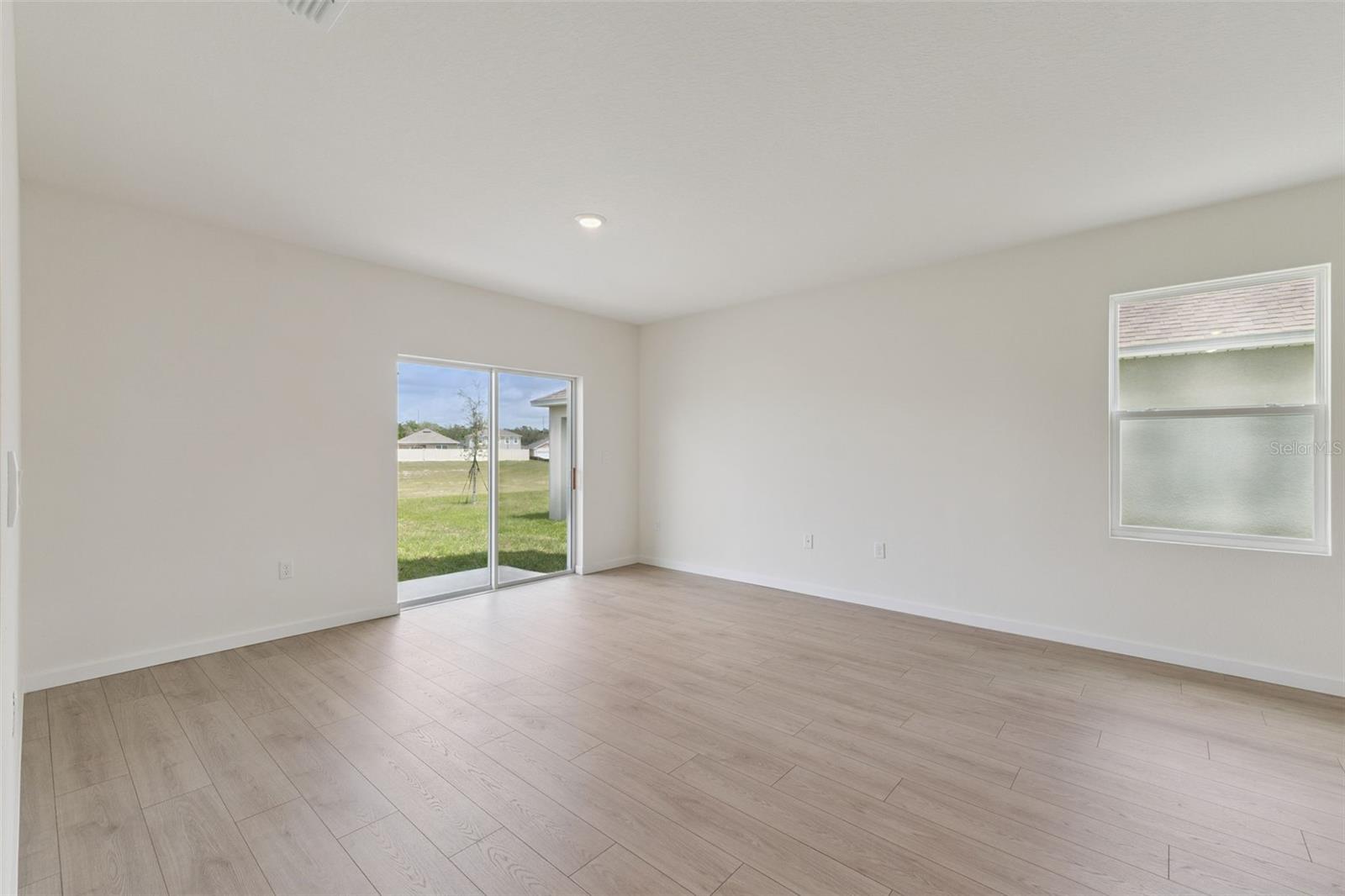 CAMPBELL CROSSING - Residential