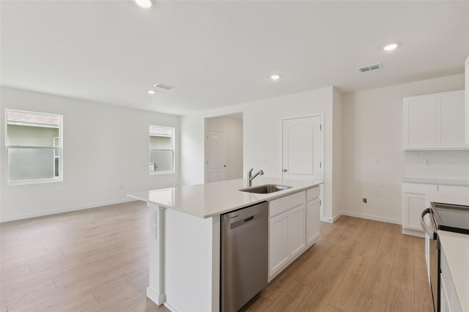 CAMPBELL CROSSING - Residential
