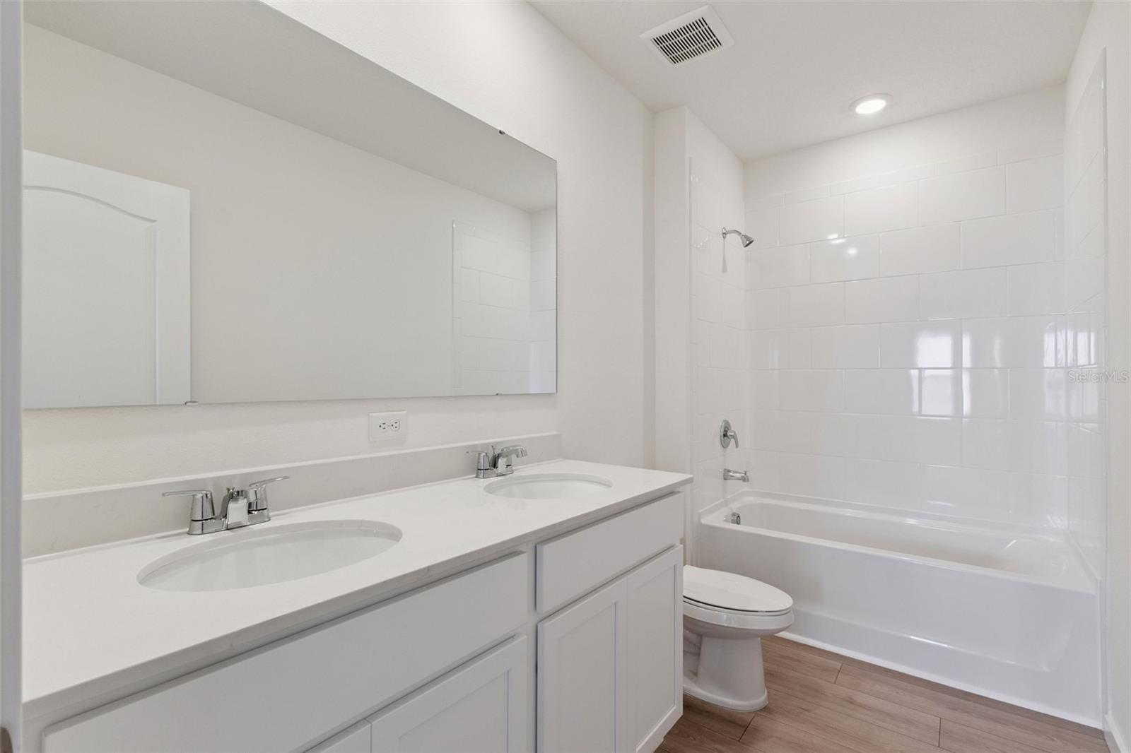 CAMPBELL CROSSING - Residential