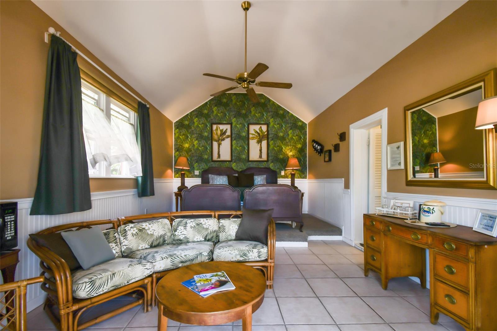BOCA CEIGA PARK - Commercial Sale