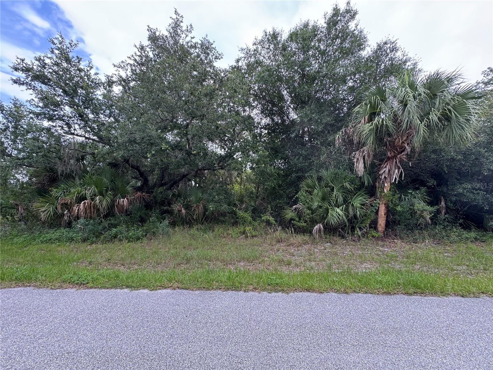 PORT CHARLOTTE SEC 017 - Land