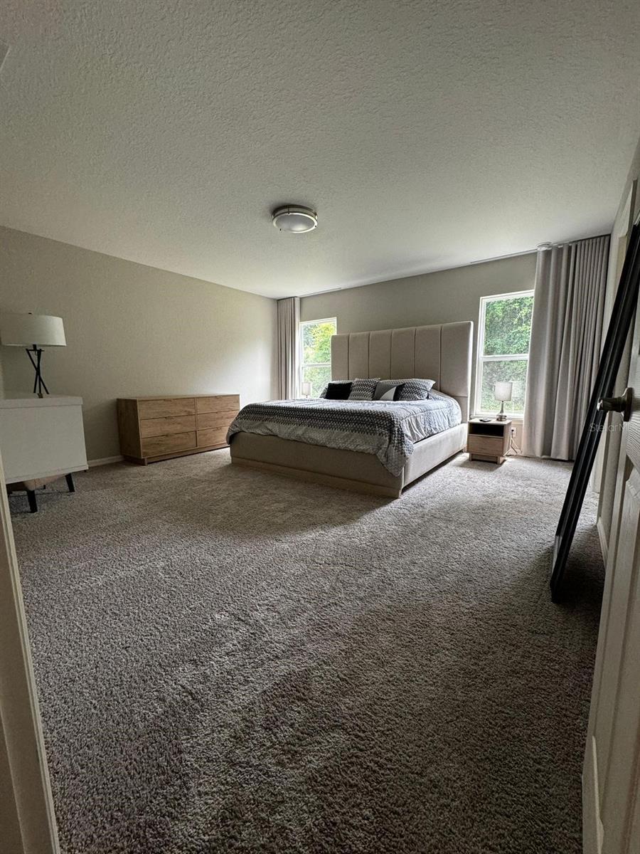 SUMMERCREST - Residential
