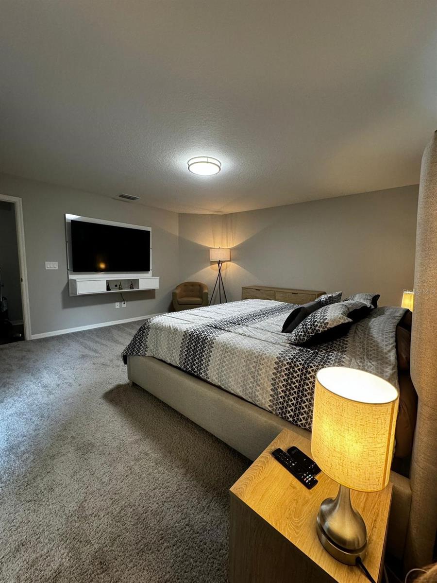 SUMMERCREST - Residential