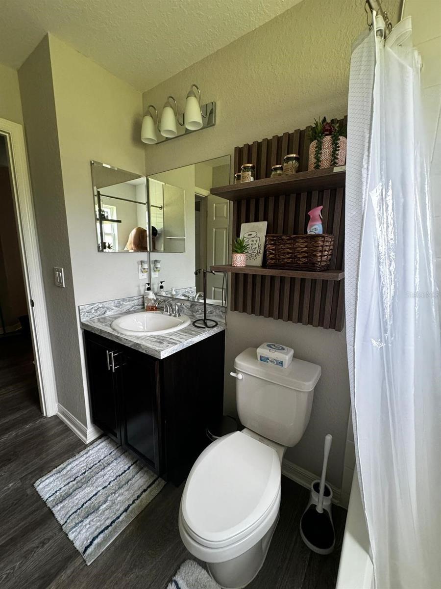 SUMMERCREST - Residential