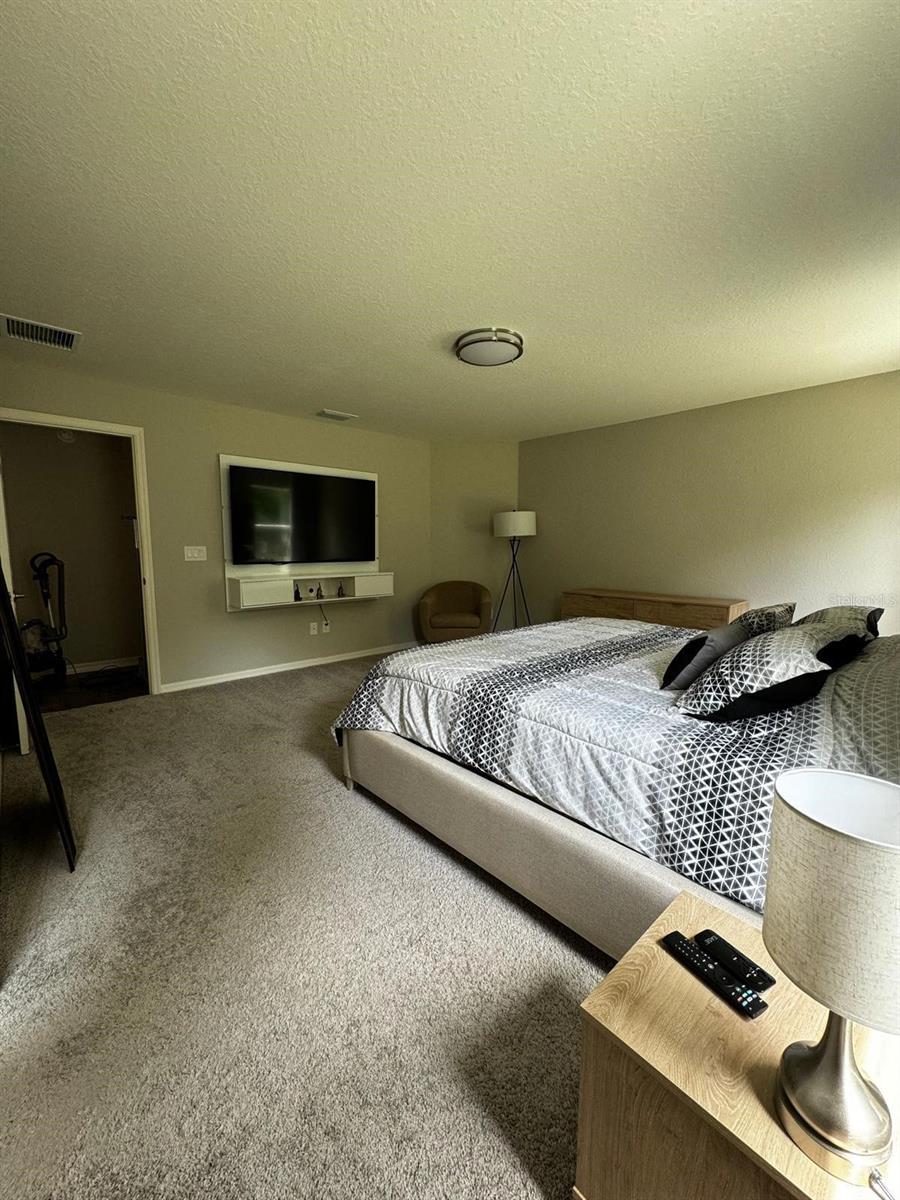 SUMMERCREST - Residential